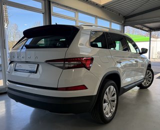 Skoda Kodiaq Style Autom., LED Navi 7-Sitzer Pano ACC - bilder 6