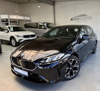 BMW 120 M Sport Autom., Navi Kamera ACC MY25 - bilder 25