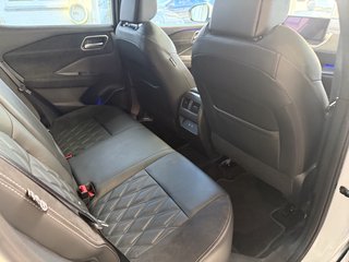 Nissan Qashqai Tekna + Autom., Pano Leder ACC LED - bilder 2