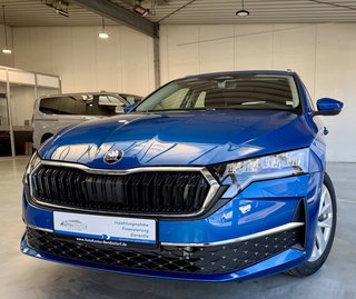 Skoda Octavia Combi Selection TDi Autom., LED Kamera ACC Virtual - bilder 2
