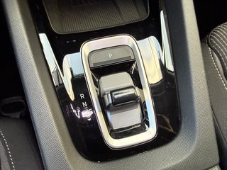 Skoda Octavia Combi Selection TDi Autom., LED Kamera ACC Virtual - bilder 12