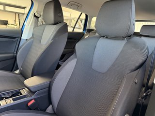 Skoda Octavia Combi Selection TDi Autom., LED Kamera ACC Virtual - bilder 10