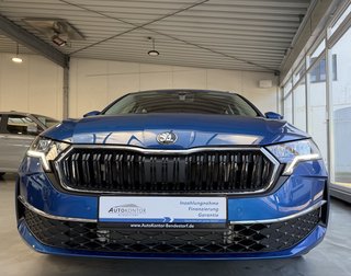 Skoda Octavia Combi Selection TDi Autom., LED Kamera ACC Virtual - bilder 25