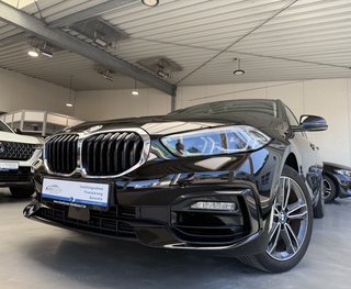 BMW 118 i Sport Line Autom., LED Navi PDC Tempomat - foto 4
