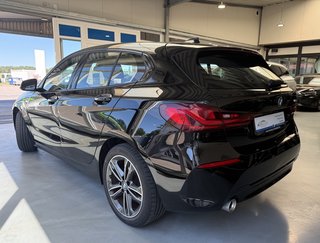 BMW 118 i Sport Line Autom., LED Navi PDC Tempomat - foto 5