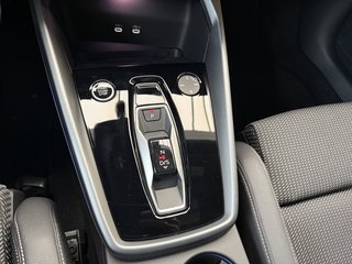 Audi A3 Sportback S-Line Sport Autom., LED Matrix Pano Sonos - bilder 12