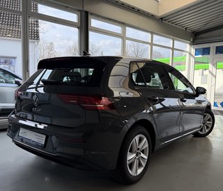 Volkswagen Golf VIII TDi Life LED CarPlay ACC Kamera - bilder 6