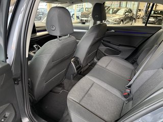 Volkswagen Golf VIII TDi Life LED CarPlay ACC Kamera - bilder 1