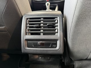 Volkswagen Golf VIII TDi Life LED CarPlay ACC Kamera - bilder 7