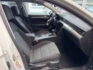 Volkswagen Passat Variant Tdi Autom. Navi Kamera ACC LED Virtual - bilder 8