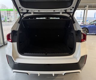 BMW X1 18 i sDrive M Sport Autom., LED Navi Kamera Tempomat - bilder 6