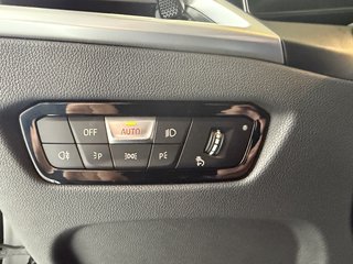 BMW 330 i xDrive M Sport Autom., LED Navi Kamera ACC - bilder 12