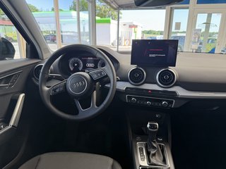 Audi Q2 35 TFSI S line Sport Autom., Matrix Kamera Virtual ACC - foto 3