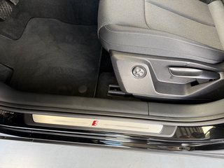 Audi Q2 35 TFSI S line Sport Autom., Matrix Kamera Virtual ACC - foto 9