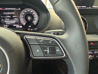 Audi Q2 35 TFSI S line Sport Autom., Matrix Kamera Virtual ACC - foto 13