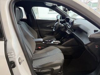 Peugeot 2008 Allure  Black Selection Autom., LED Virtual Kamera ACC - photo 1