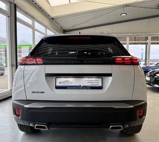 Peugeot 2008 Allure  Black Selection Autom., LED Virtual Kamera ACC - photo 24