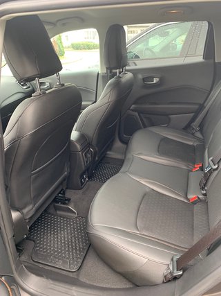 Jeep Compass Limited FWD 1,3l Gse T4 110kW (150PS) Automatik 4x2 E6d, Winter Paket, Park-Paket - bilder 9