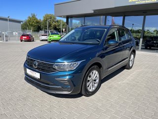 Volkswagen Tiguan Winter Paket, PDC, Ready 2 Discover Used vehicle for sale | First registration 11/2021 | Price 21.485 €