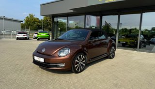 Volkswagen Beetle Cabriolet Sport BMT Bi-Xenon; Soundsystem, Leder Used vehicle for sale | First registration 04/2016 | Price 29.985 €