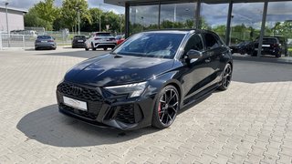 Audi RS3 Sportback 2.5 TFSI quattro, Matrix, B&O Gebrauchtwagen Kaufen | EZ 04/2023 | Preis 55.985 €