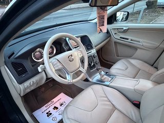 Volvo XC 60 XC60 Momentum 2WD*Leder*Xenon*Navi*SHZ - bilder 4