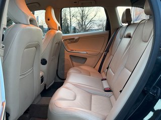 Volvo XC 60 XC60 Momentum 2WD*Leder*Xenon*Navi*SHZ - bilder 10