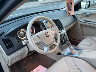 Volvo XC 60 XC60 Momentum 2WD*Leder*Xenon*Navi*SHZ - bilder 12