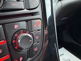 Opel Astra J Sports Tourer 2.0CDTI*Navi*Xenon*Temp.* - bilder 16