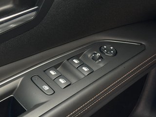 Peugeot 3008 GT*Aut*LED*ACC*Focal*Pano*Ambiente*Virtual* - bilder 19