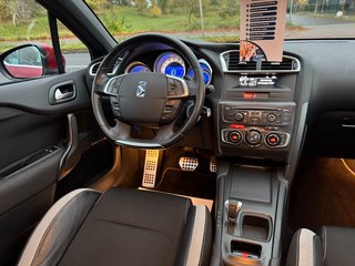 Citroën DS4 SoChic 1.6HDI*Aut.*Klima*Temp.*PDC*Massage* - foto 4