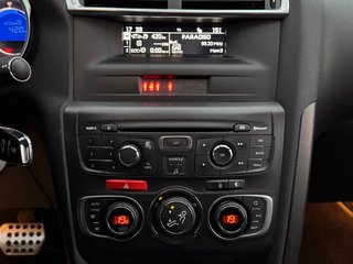 Citroën DS4 SoChic 1.6HDI*Aut.*Klima*Temp.*PDC*Massage* - foto 7