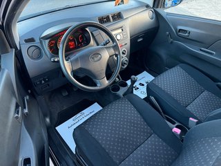 Daihatsu Cuore Basis 1.0*Klima*M&S*Tüv NEU*EU5 - bilder 1