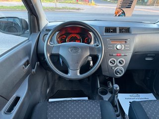 Daihatsu Cuore Basis 1.0*Klima*M&S*Tüv NEU*EU5 - bilder 3