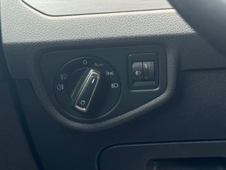 Volkswagen Touran Comfortline 2.0TDI*Navi*7Sitze*PDC*Alu* - foto 14