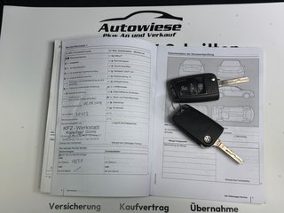 Volkswagen Touran Comfortline 2.0TDI*Navi*7Sitze*PDC*Alu* - foto 16