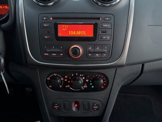 Dacia Sandero II Stepway 1.5dCi*Klima*1.HD*M&S*TÜV NEU - bilder 8