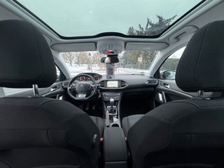 Peugeot 308 SW 1.6e-HDI Active Nav*Temp*Pano*TÜV NEU* - bilder 1