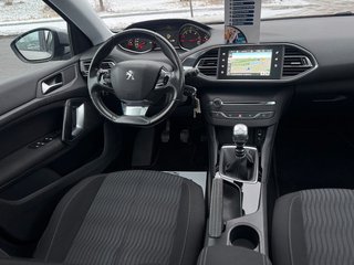 Peugeot 308 SW 1.6e-HDI Active Nav*Temp*Pano*TÜV NEU* - bilder 6