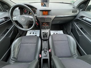 Opel Astra GTC 1.6 Twinport*Leder*Klimaut*Ahk*TÜV NEU - bilder 3