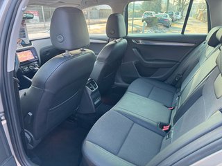 Skoda Octavia 1.6 Combi Style*Aut*Ambiente*Nav*LED*ACC - bilder 3