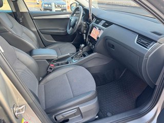 Skoda Octavia 1.6 Combi Style*Aut*Ambiente*Nav*LED*ACC - bilder 9