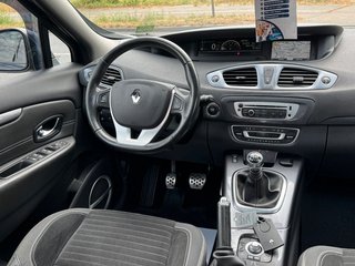 Renault Scenic III BOSE Edition X-MOD*Panorama*Navi*AHK* - bilder 9