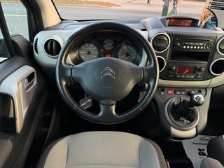 Citroën Berlingo Kombi Selection 1.6*Pano*SHZ*PDC*TEMP* - foto 3