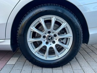 Mercedes-Benz C 250d*Avantgarde*Aut.*Panorama*LED*Navi*AHK*SHZ - foto 1