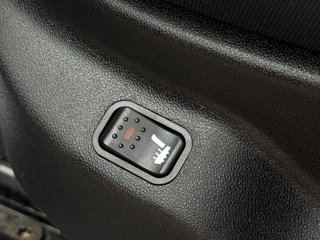 Opel Combo D Kasten*Klima*AHK*SORTIOMO*NAVI*EU6 - bilder 8