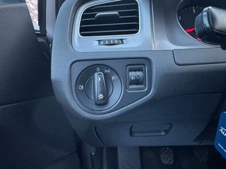 Volkswagen Golf VII 1.6 TDI Lim EU5*Klima*LED*TÜV NEU* - bilder 13