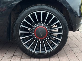 Fiat 500 Lounge*Automatik*Leder*Klima*SHZ*Alu* - bilder 2