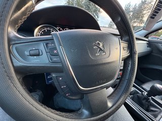Peugeot 508 Allure 1.6*Leder*Xenon*Navi*AHK - foto 17