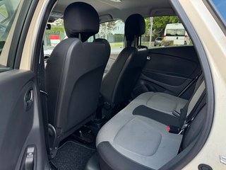 Renault Captur 1.2 Dynamique*Aut*Nav*Temp*PDC*TÜV NEU - foto 3
